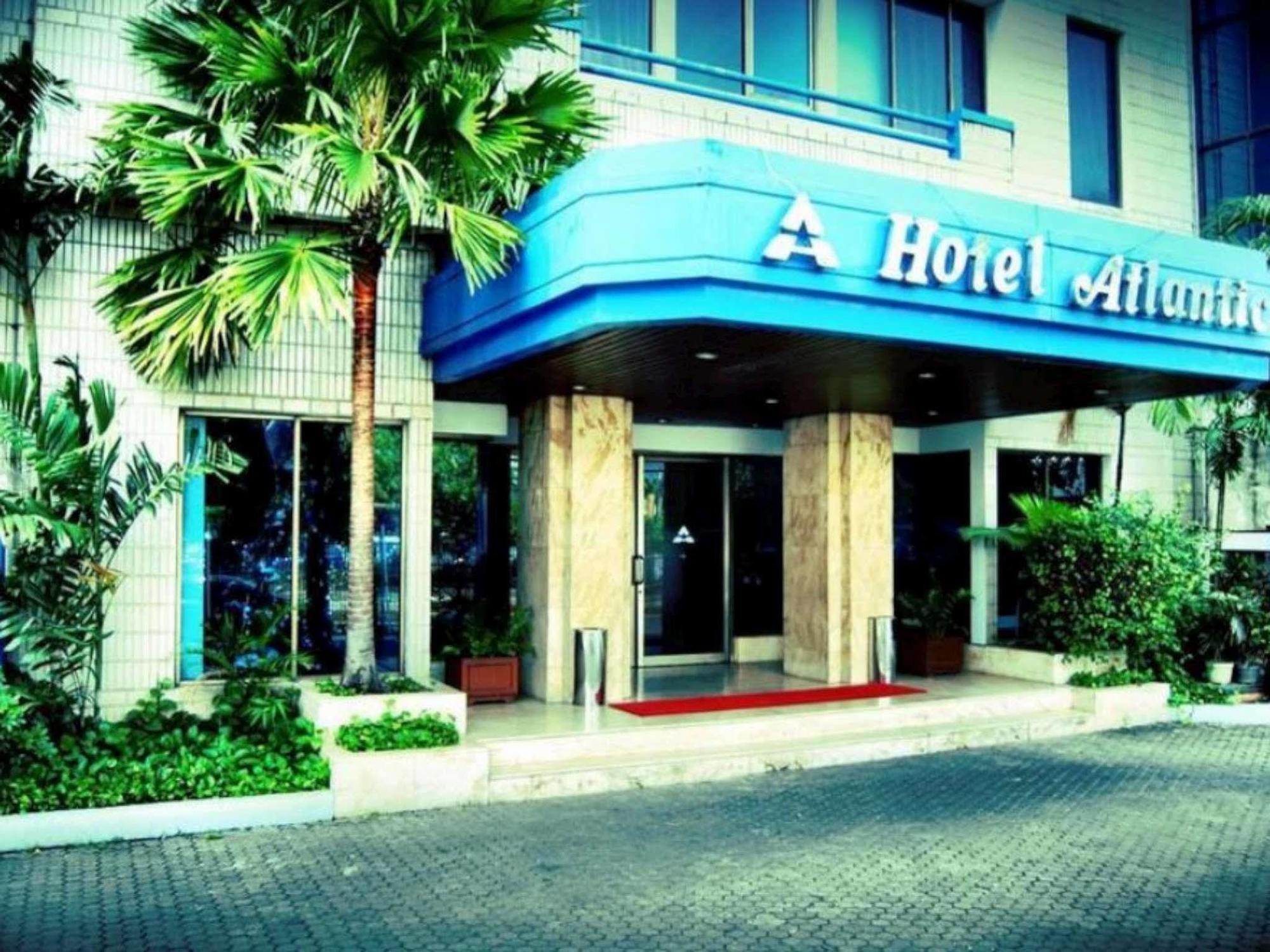 Super Oyo Townhouse 1 Hotel Salemba Yakarta Exterior foto